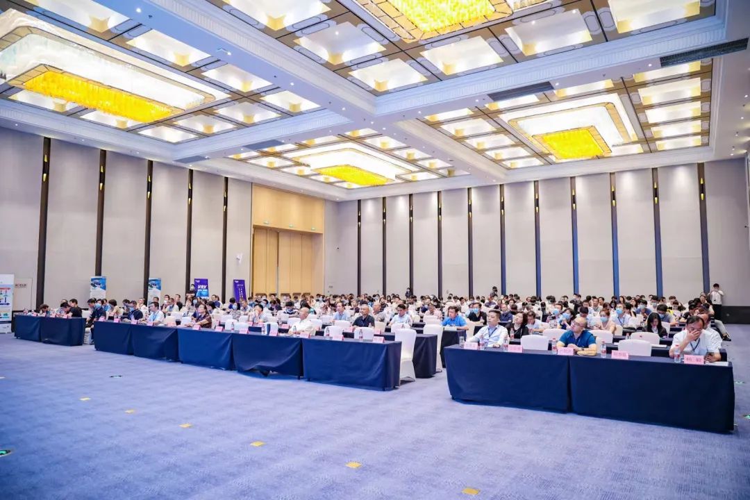第一届华东区域制冷空调暖通学术高峰论坛胜利召开